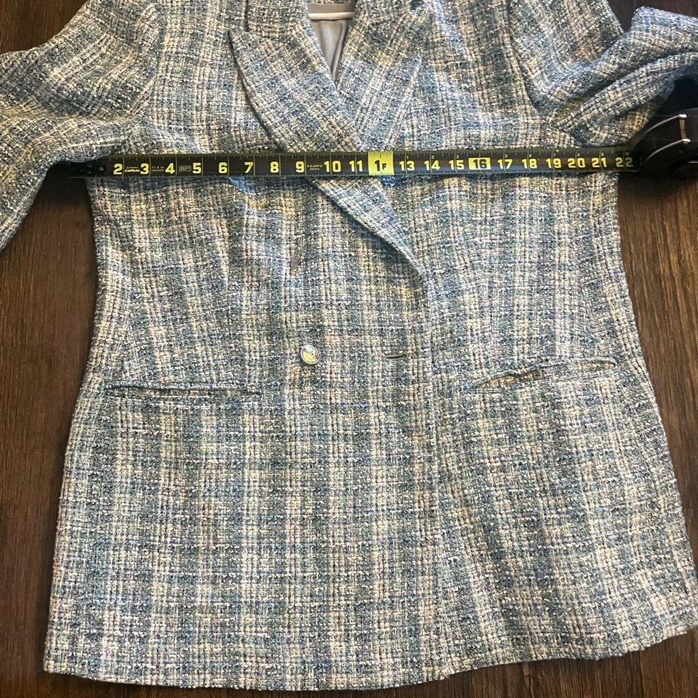 JOSEPH RIBKOFF Double Breasted Tweed Blazer - Picture 8 of 9
